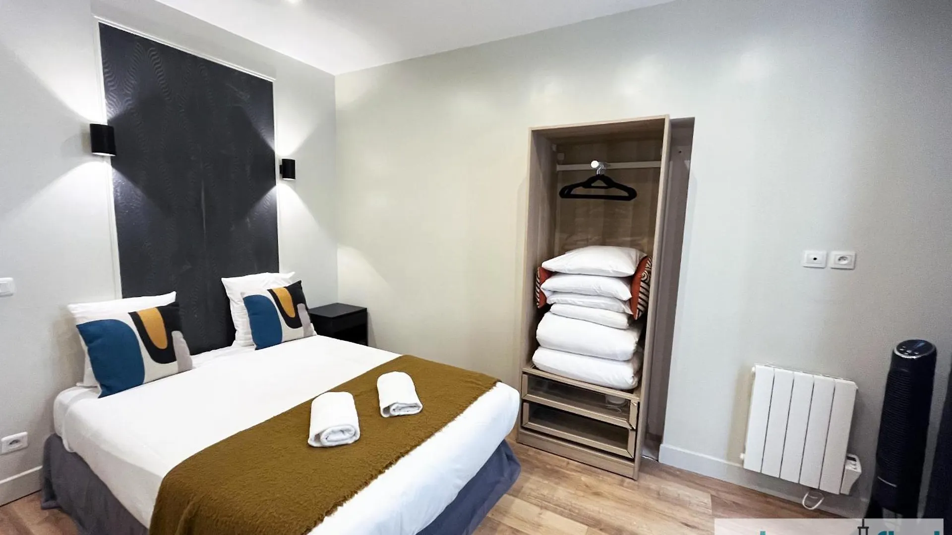 23 - Charming Parisian Flat In Apartman